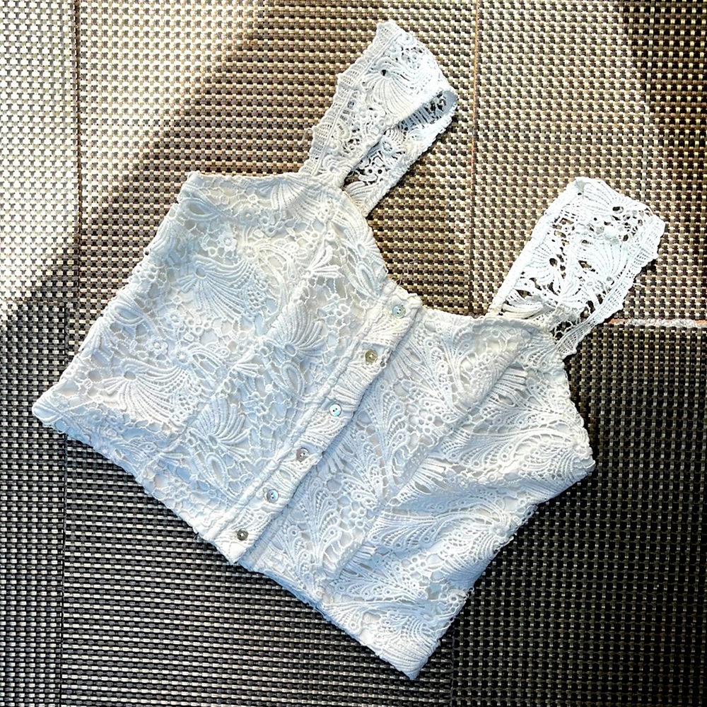 Lace crop top